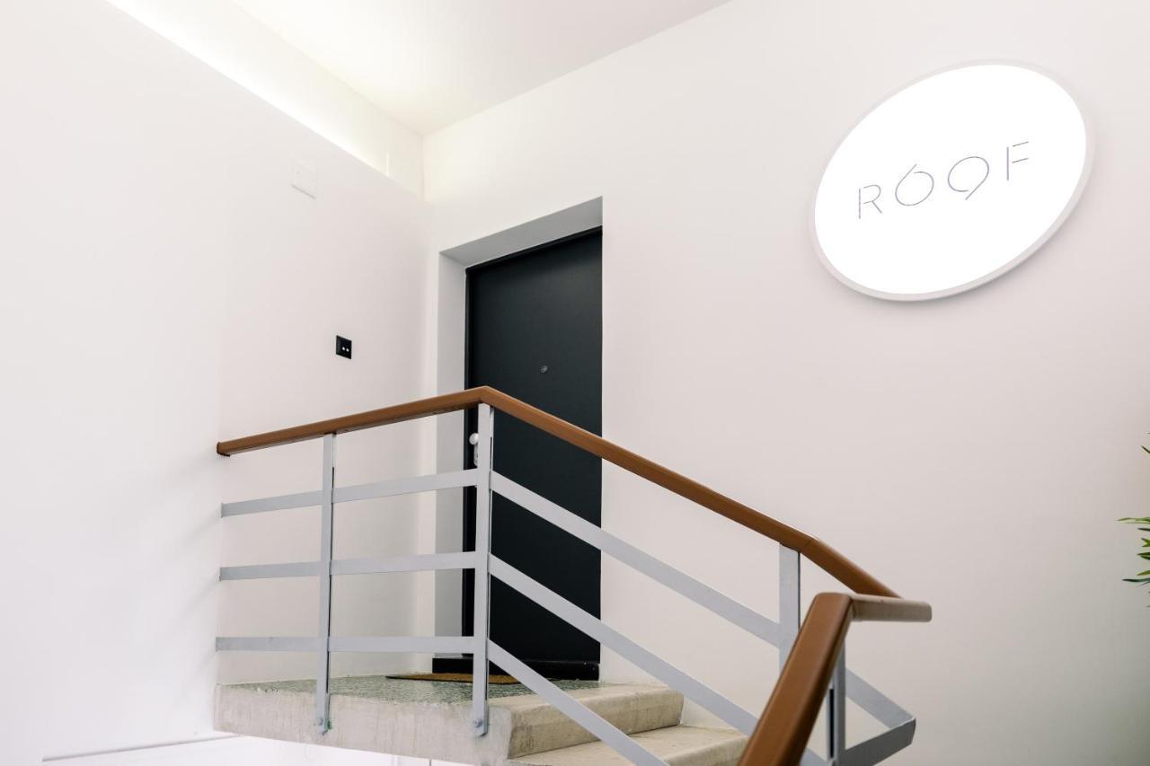 Roof 69 Rooms Split Eksteriør billede