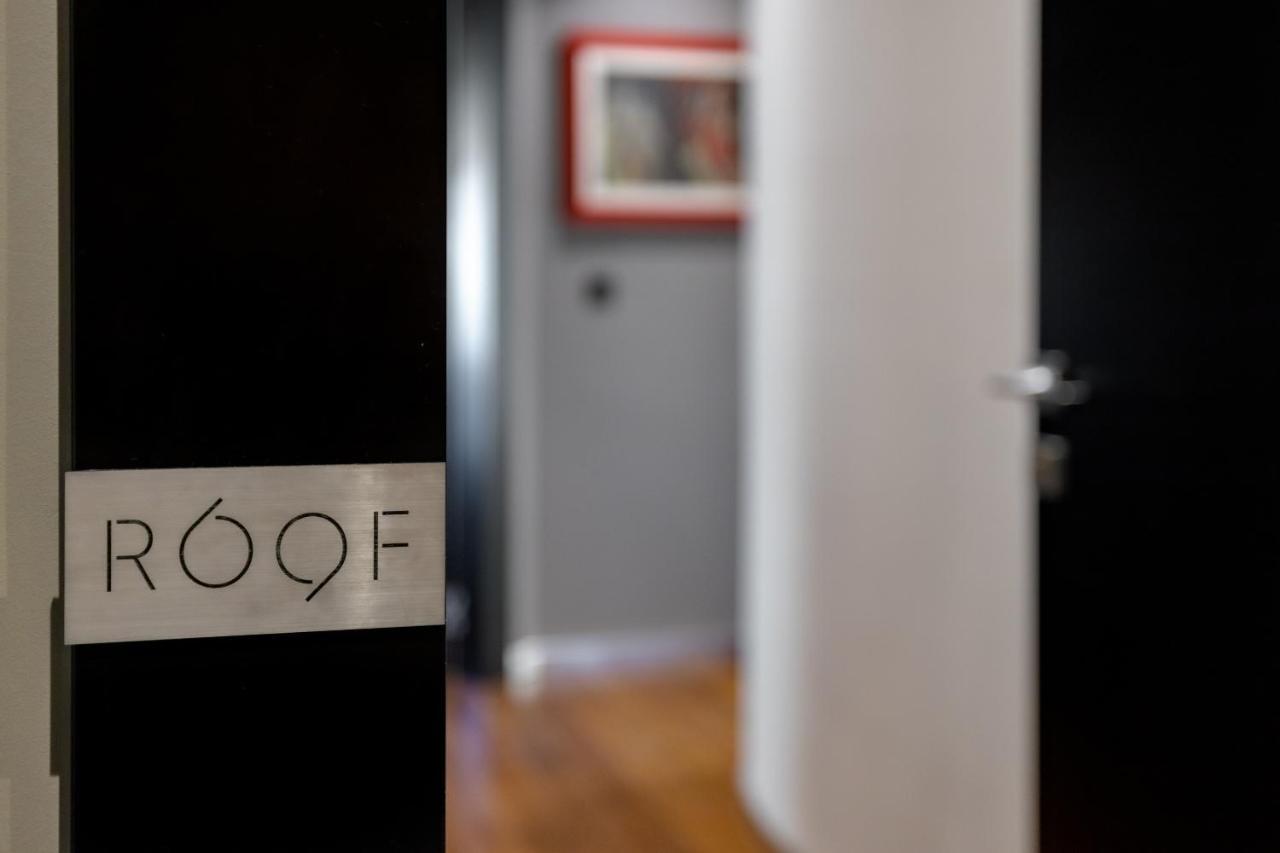 Roof 69 Rooms Split Eksteriør billede